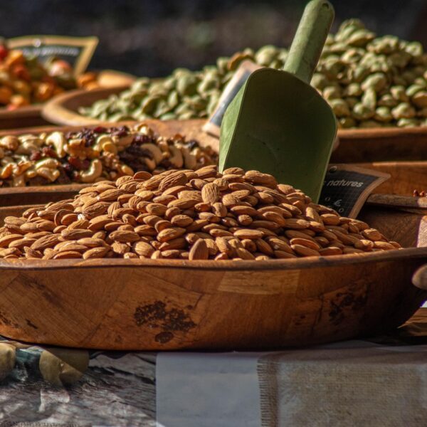 Frutta Secca e Legumi